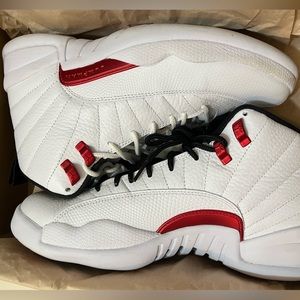 Air Jordan 12 Retro GS